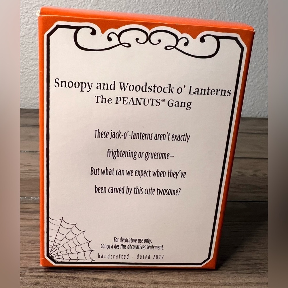 Hallmark NEW 2012 Snoopy & Woodstock 0 Lanterns Peanuts Gang Halloween Ornament - Picture 9 of 10